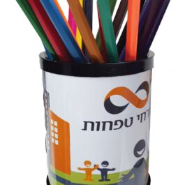 הדפסה על מתקן/כוס לעטים