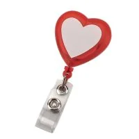 Love – מחזיק לתג לב