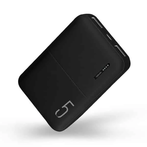 אלפה – מטען נייד ממותג בנפח 5000mAh – שחור
