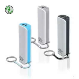מונו – מטען נייד קומפקטי פלסטי בנפח 2600 mAh